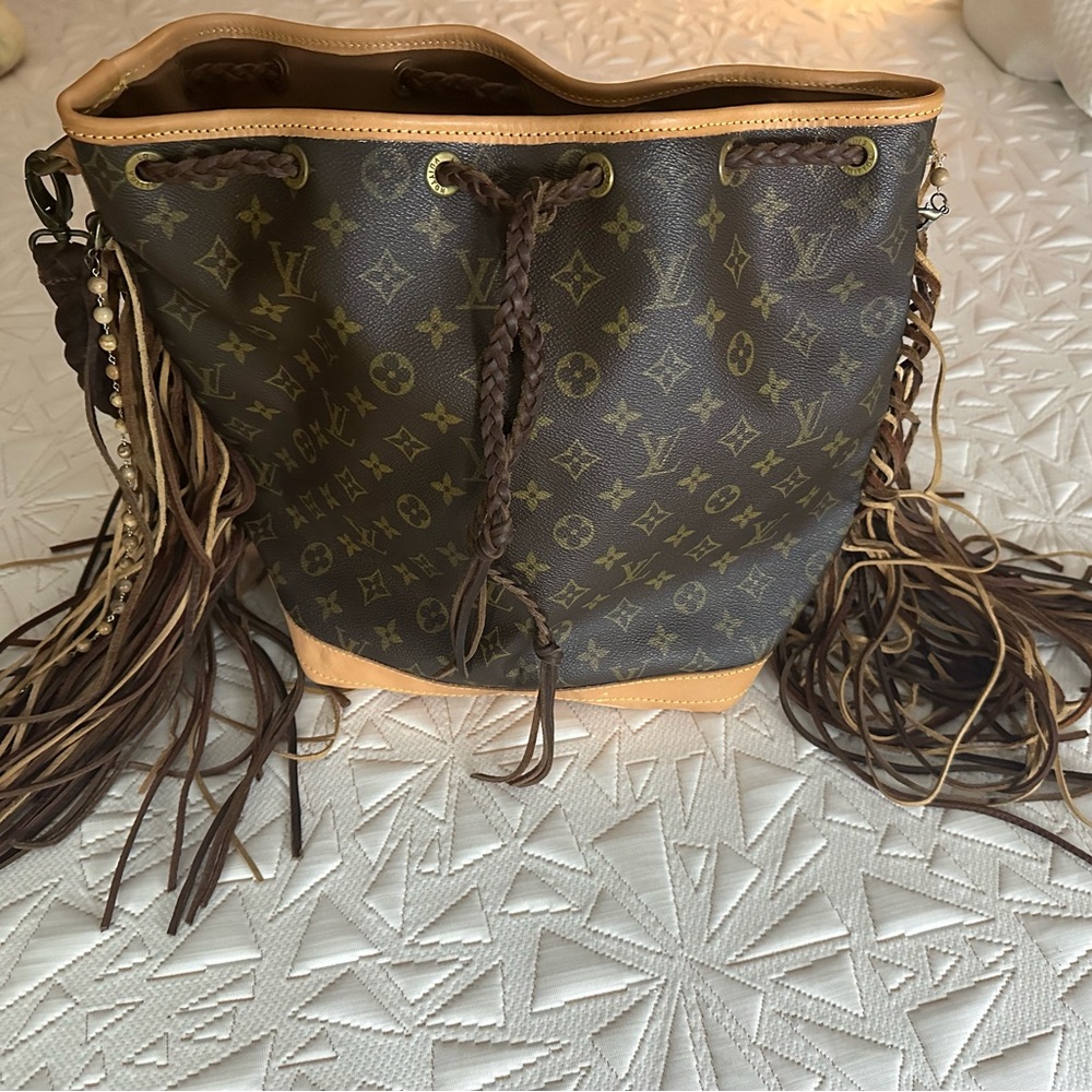 Champagne Tote Bag with Fringe